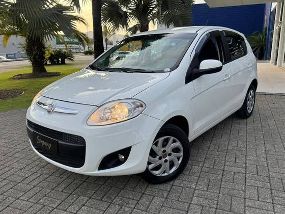 FIAT PALIO 1.4 MPI ATTRACTIVE 8V FLEX 4P MANUAL FIAT PALIO 1.4 MPI ATTRACTIVE 8V FLEX 4P MANUAL